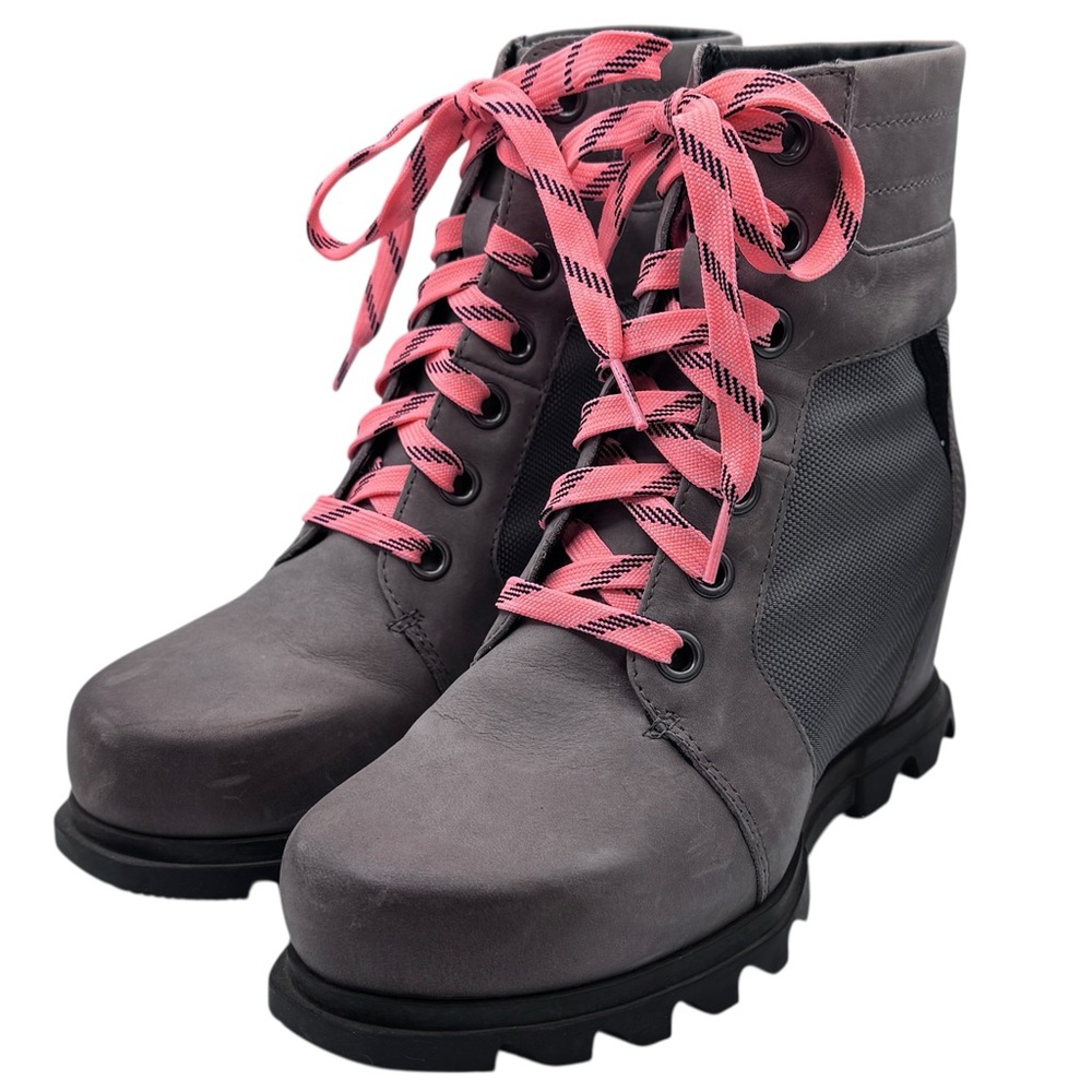 Sorel Joan of Arctic Women’s Gray Leather Wedge Heel Lace Up Boots - Size 7.5